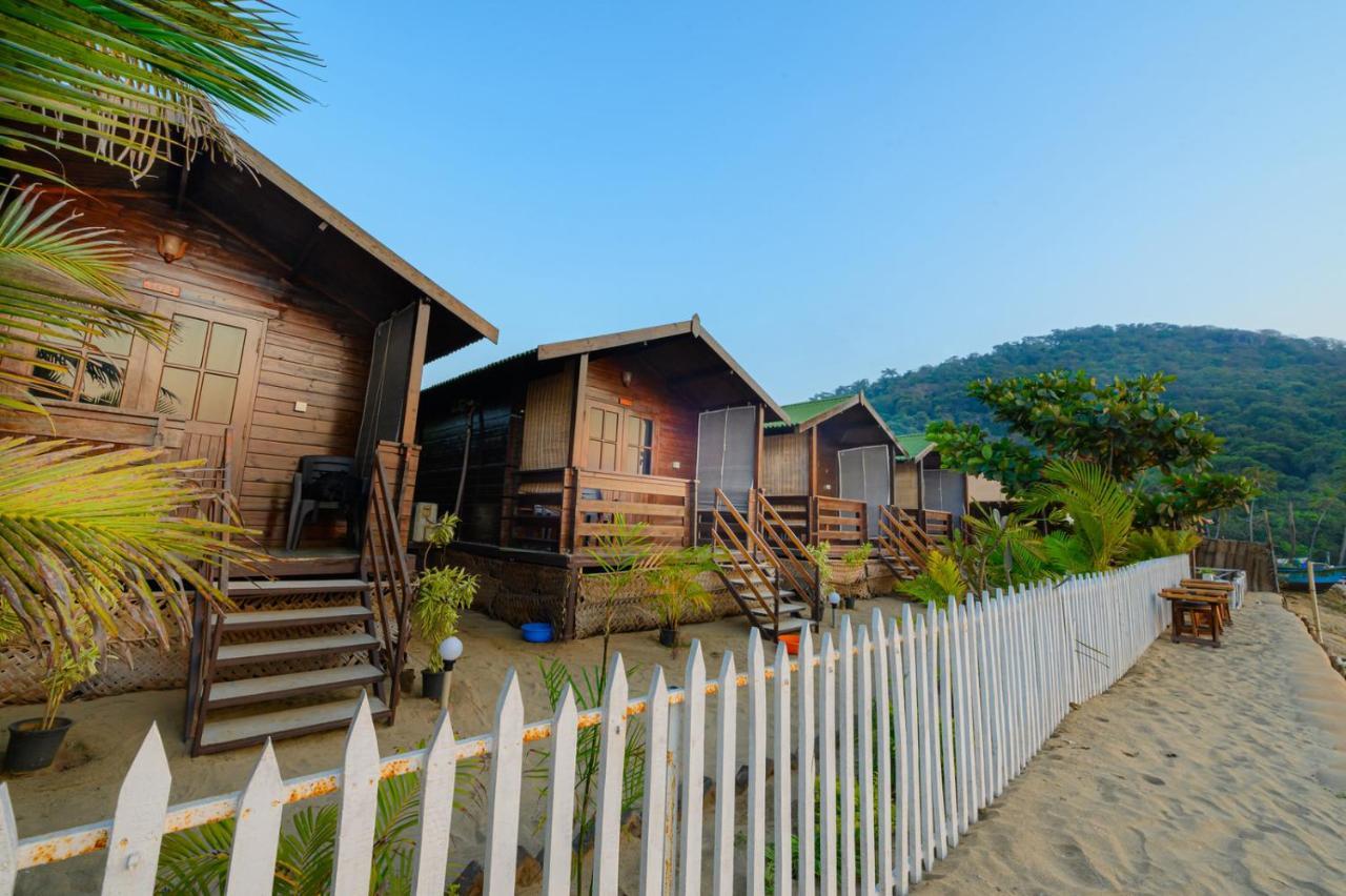 Summer Sky Beach Resort Agonda Extérieur photo
